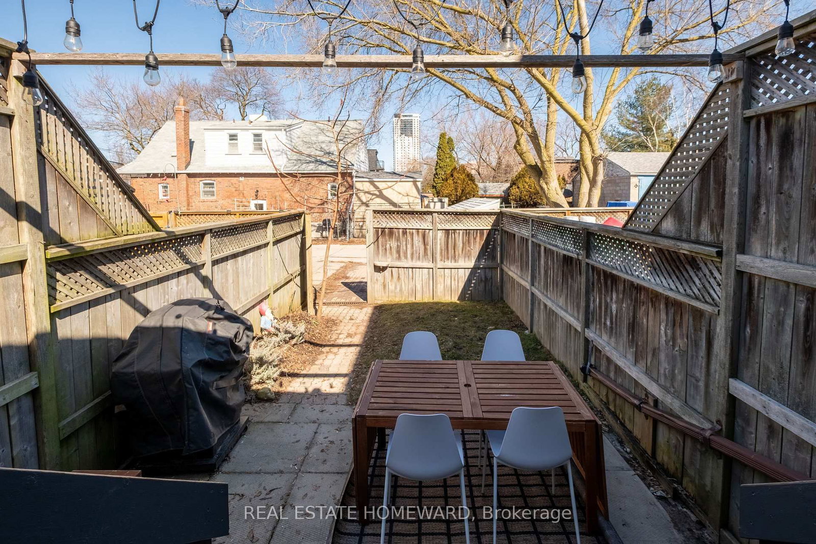 52 Balfour Avenue - Photo 33