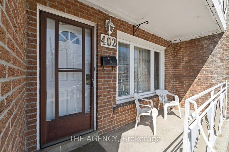 402 Kingston Rd, Toronto, M4L 1T9 | Image 2