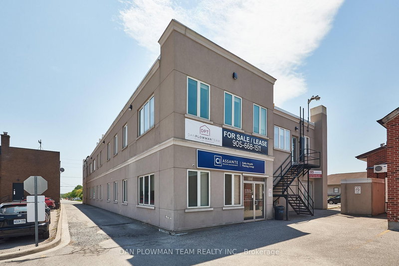 101 - 360 King St W, Oshawa, L1J 2J9 | Image 3
