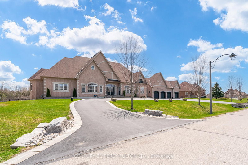 5121 Tom Thomson Crt, Pickering, L1Y 0A1 | Image 3