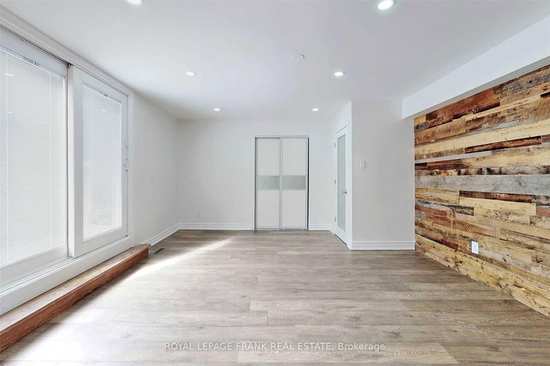 218 Harmony Rd N, Oshawa, L1G 6L5 | Image 3