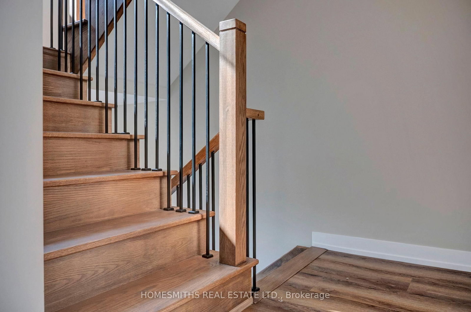 23 Addyman Crescent - Photo 4