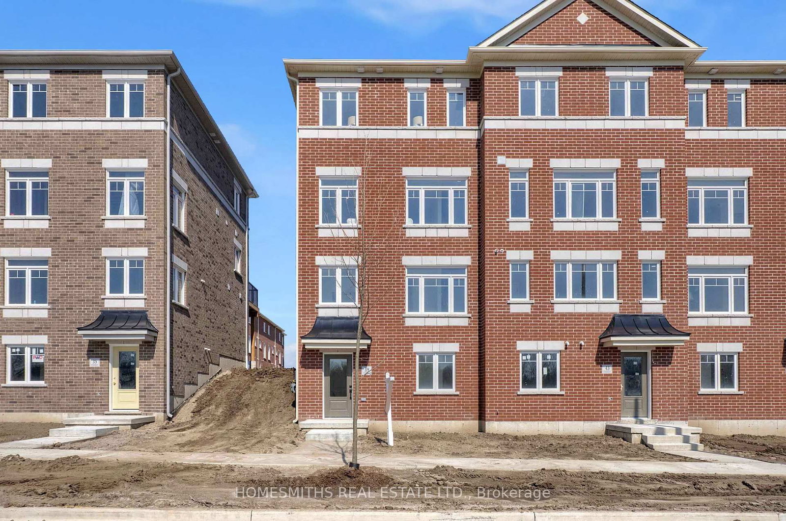 39 Addyman Crescent - Photo 2