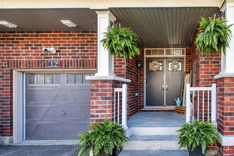 12 Marlborough St, Whitby, L1R 1K3 | Image 3