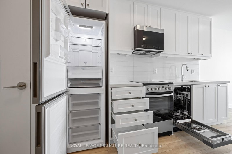 514 - 51 Clarington Blvd, Clarington, L1C 0A1 | Image 2