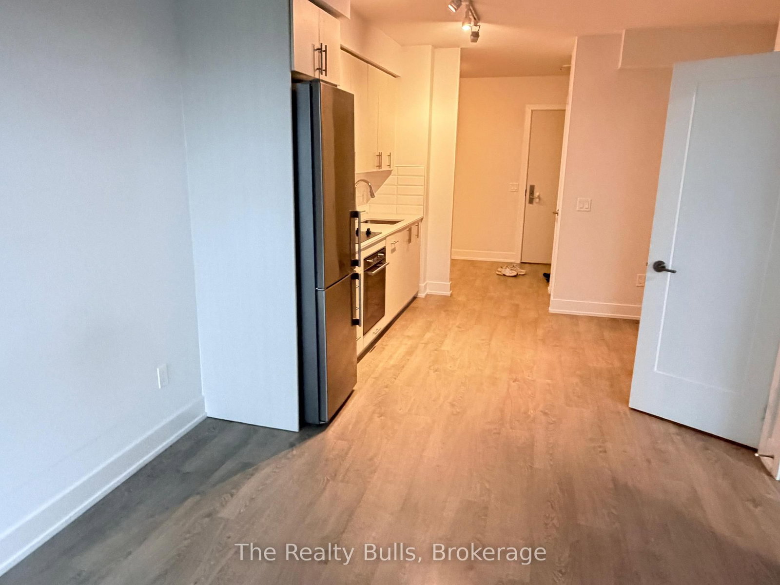 2550 Simcoe Street N, Unit 1412 - Photo 3
