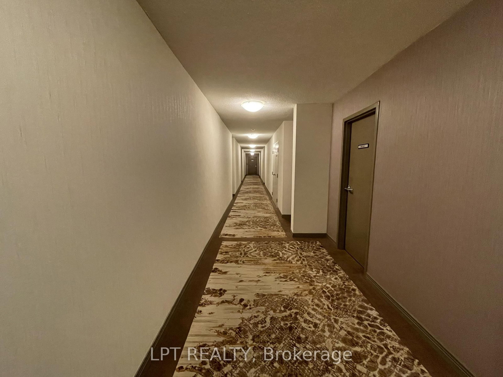 711 Rossland Road E, Unit 505 - Photo 8