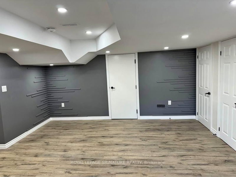 BSMT - 60 Lofthouse Dr, Whitby, L1R 1W5 | Image 2