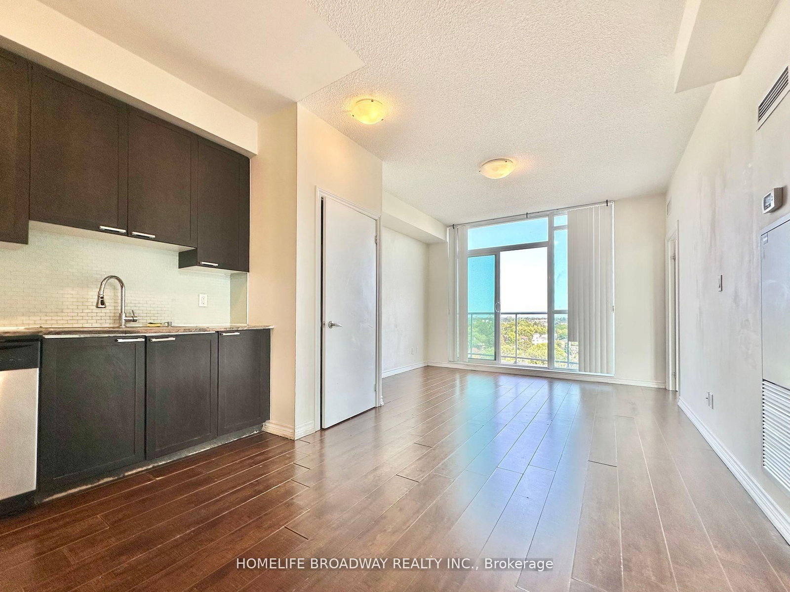 1328 BIRCHMOUNT Road, Unit 912 - Photo 4