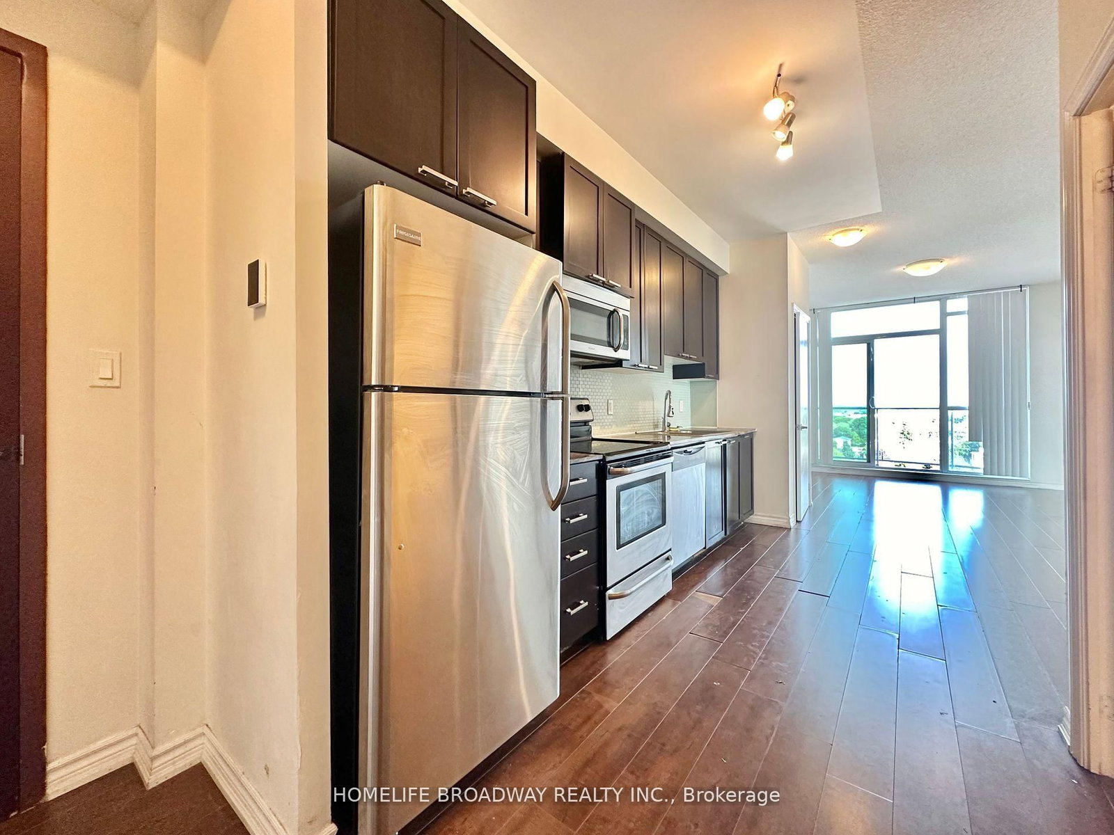 1328 BIRCHMOUNT Road, Unit 912 - Photo 6