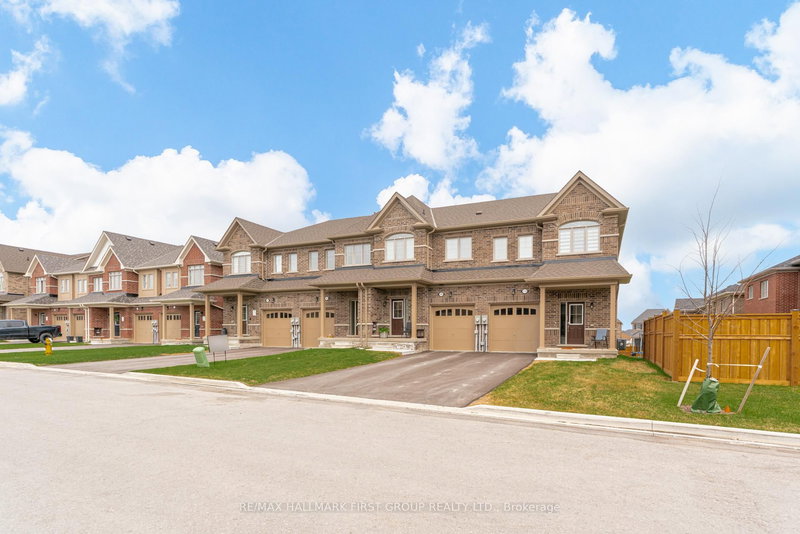 109 North Garden Blvd, Scugog, L1L 0E1 | Image 2