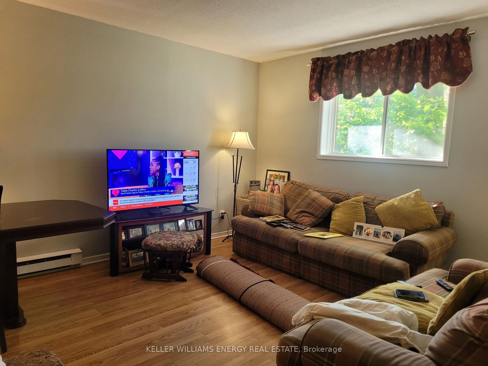 576 Mary Street E, Unit 207 - Photo 2