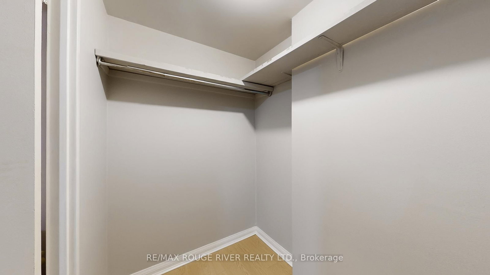 40 Chichester Place, Unit 203 - Photo 29