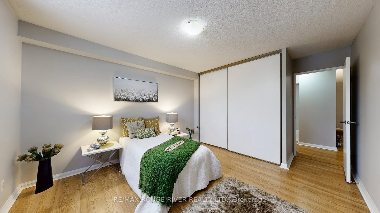40 Chichester Place, Unit 203 - Photo 32