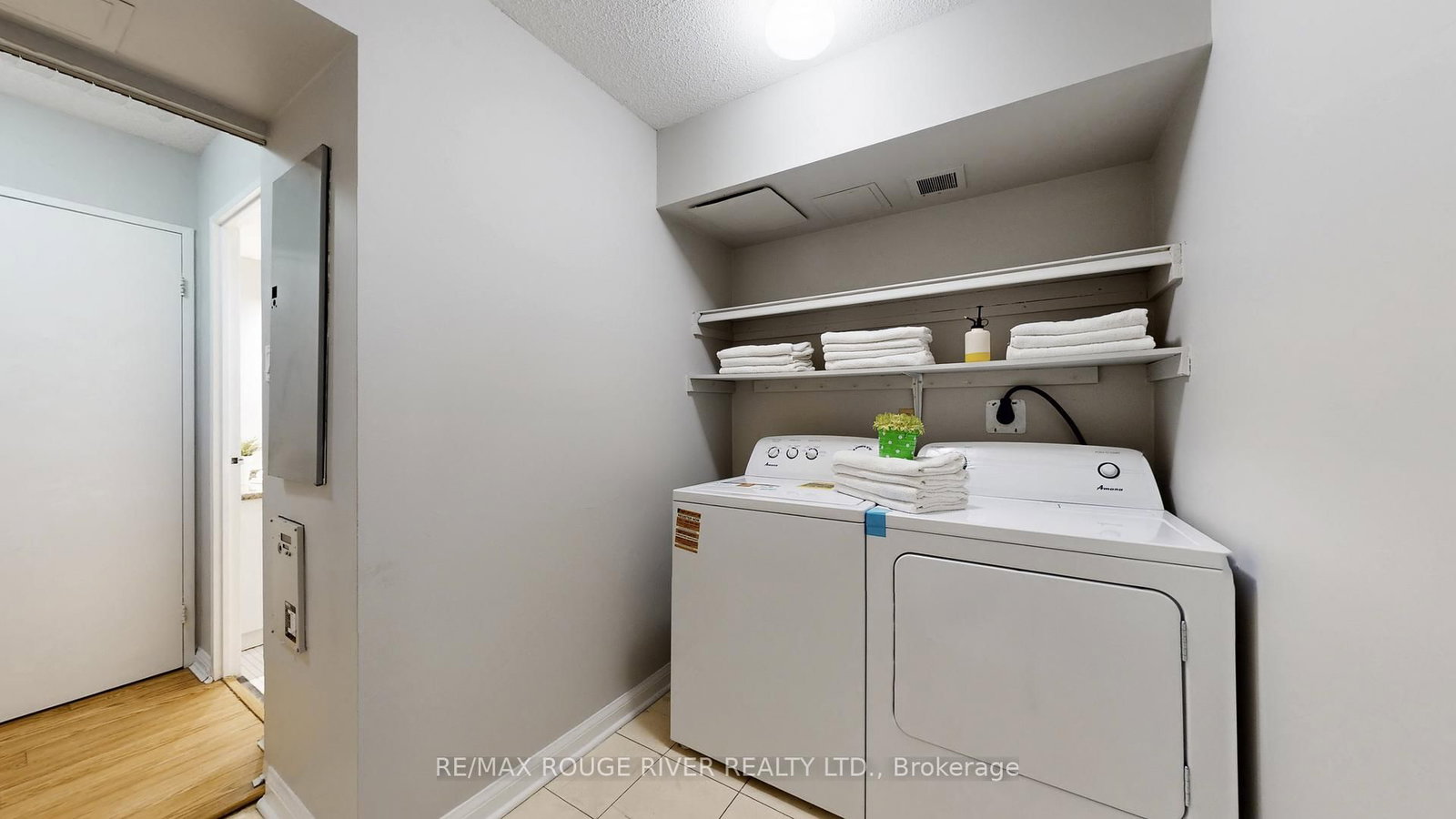 40 Chichester Place, Unit 203 - Photo 35