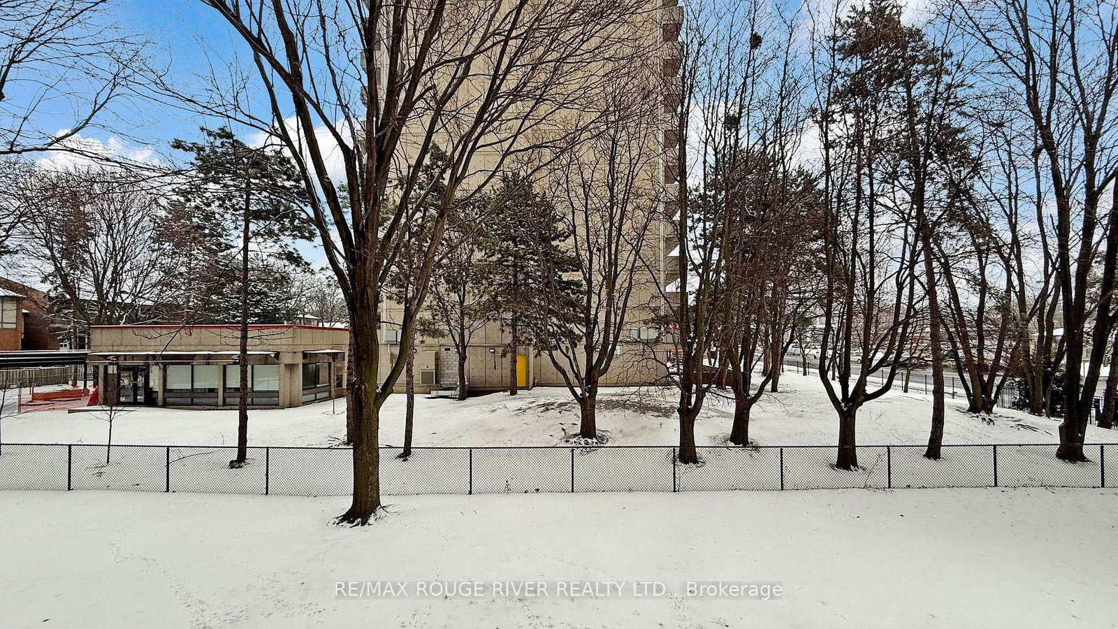 40 Chichester Place, Unit 203 - Photo 37