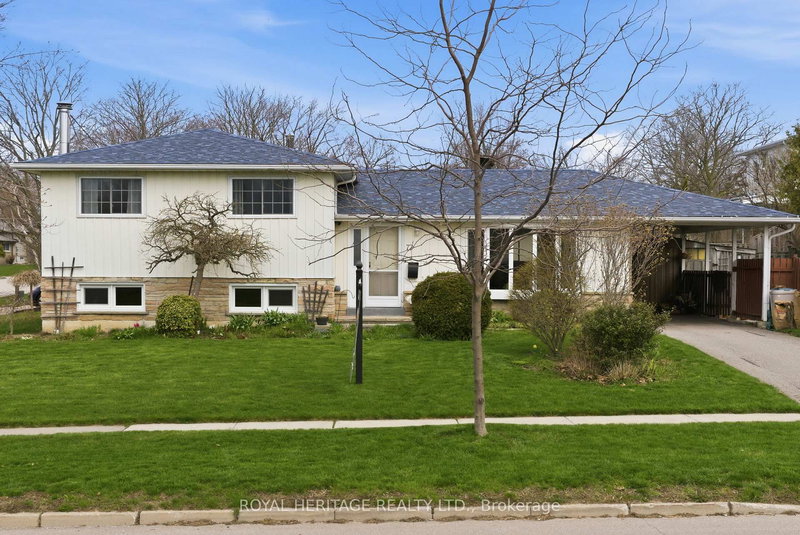 72 Clover Ridge Dr E, Ajax, L1S 1G7 | Image 2