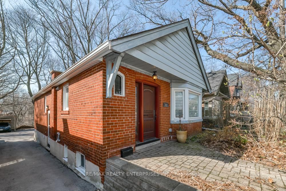 837 Kingston Road, Unit Upper - Photo 15