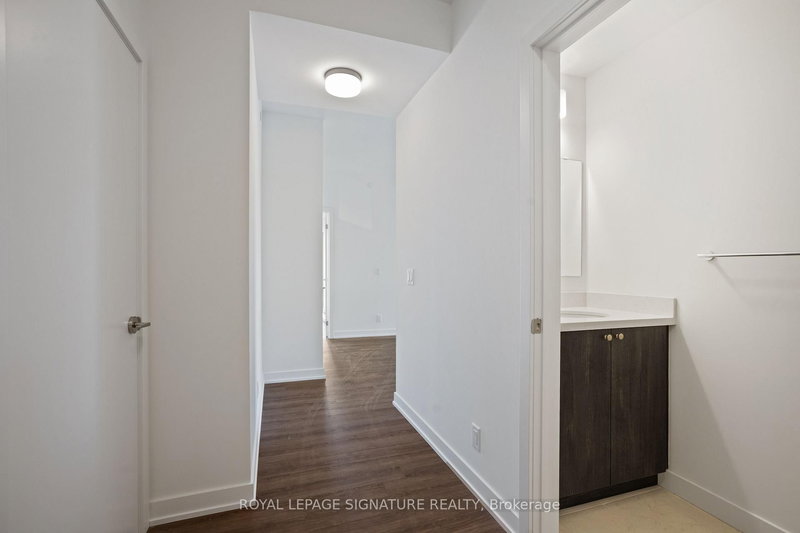 406 - 51 Clarington Blvd, Clarington, L1C 0A1 | Image 2