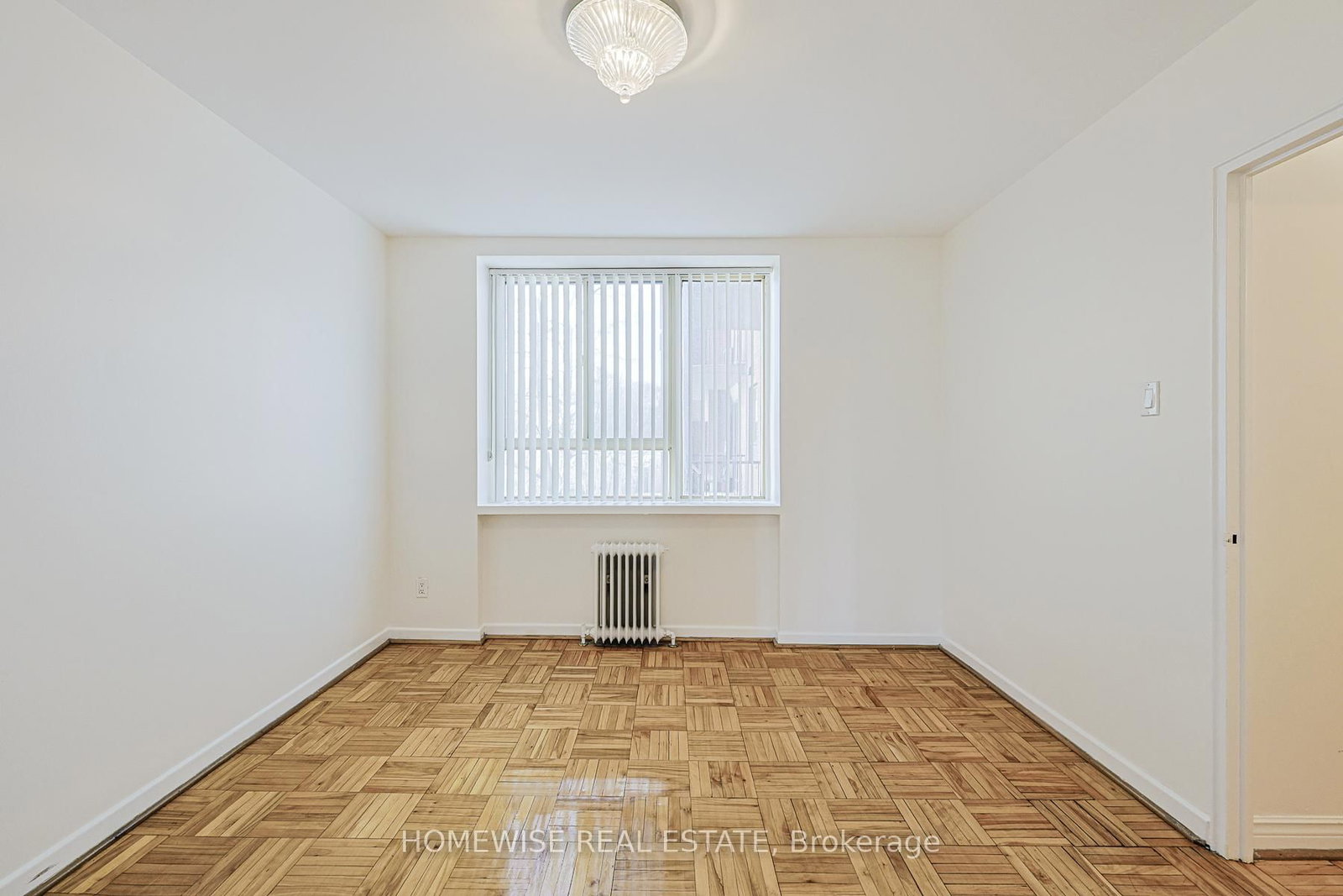 485 Kingston Road, Unit 705 - Photo 17