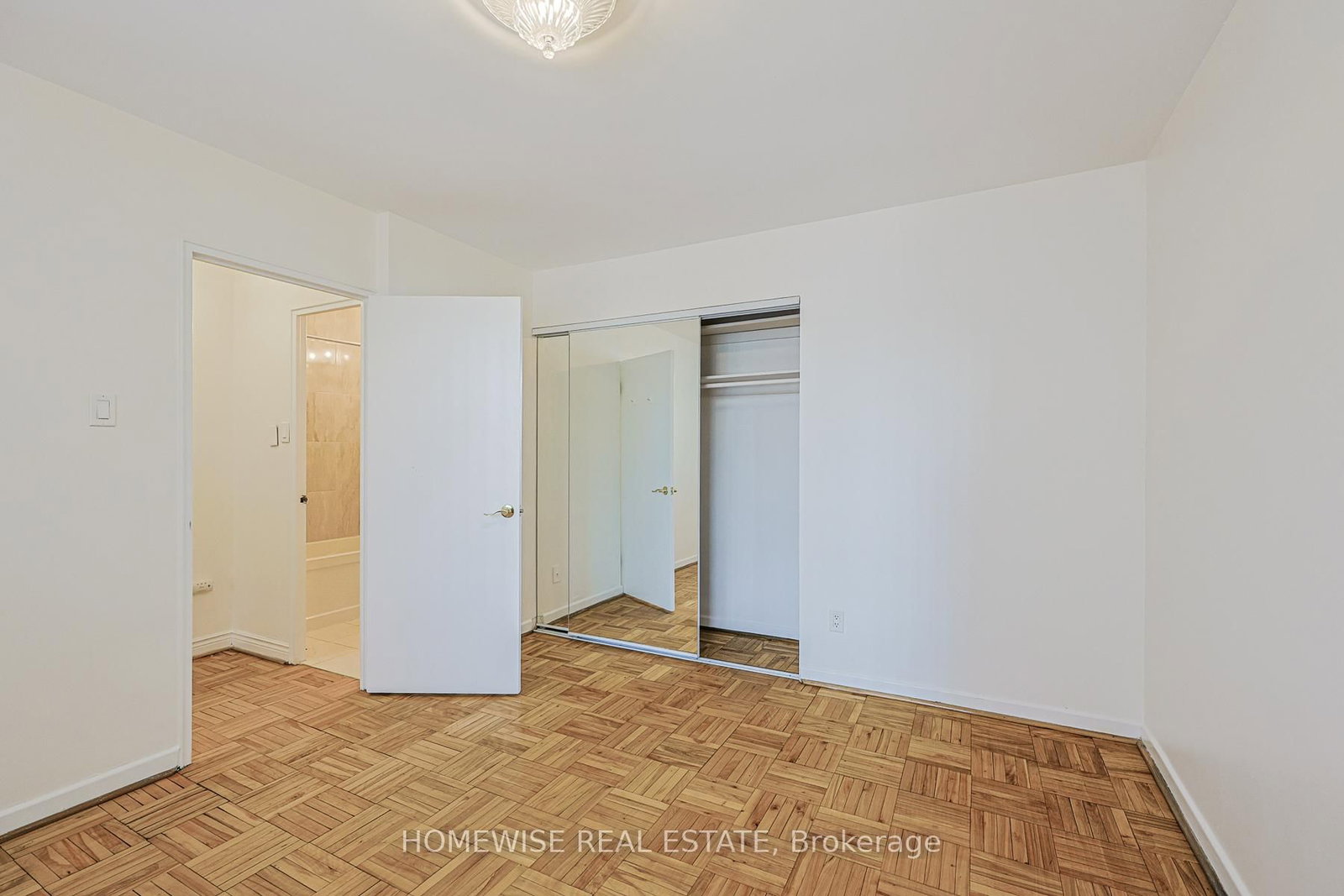 485 Kingston Road, Unit 705 - Photo 18