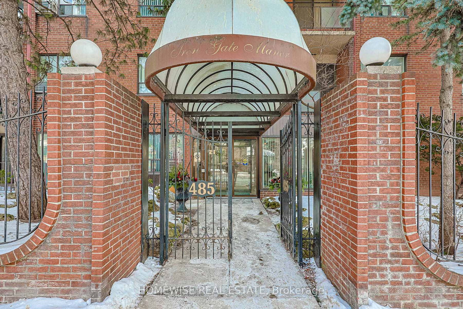 485 Kingston Road, Unit 705 - Photo 25