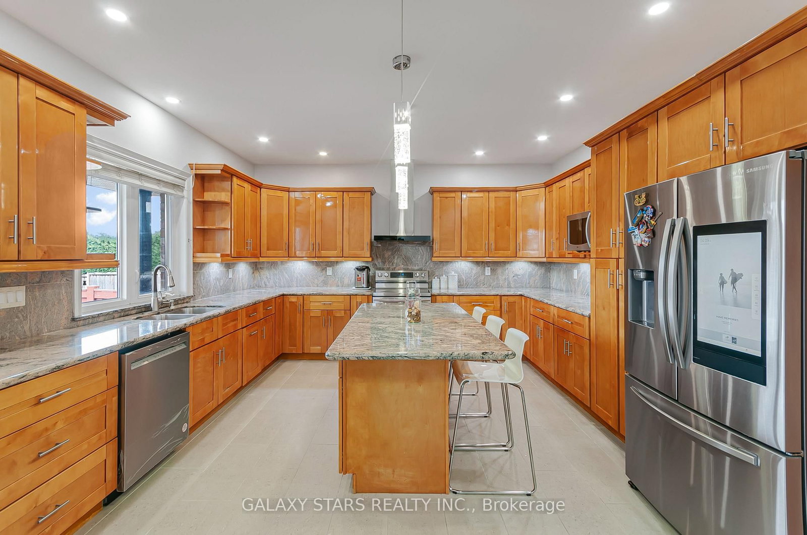 1815 Woodview Avenue - Photo 7