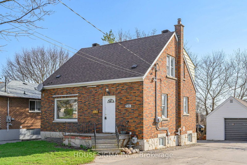 301 Gibbons Street
