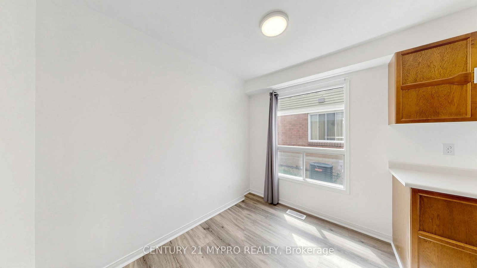 1399 Anton Square - Photo 15