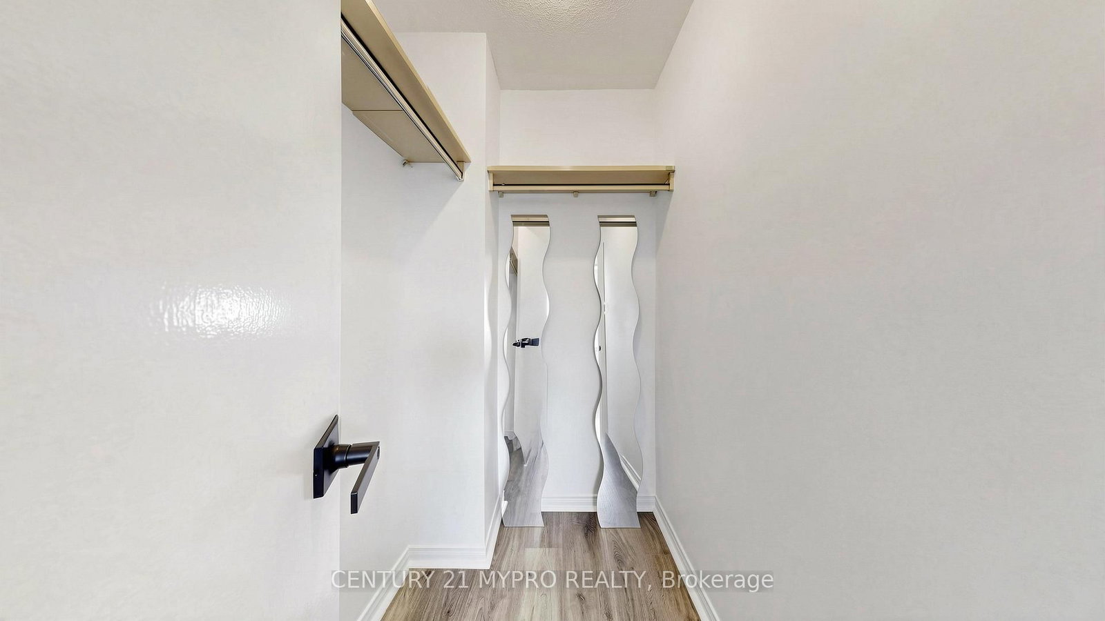 1399 Anton Square - Photo 26