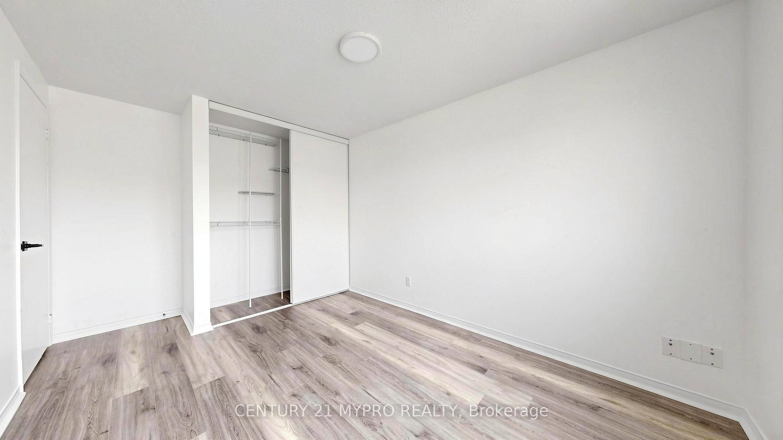 1399 Anton Square - Photo 29