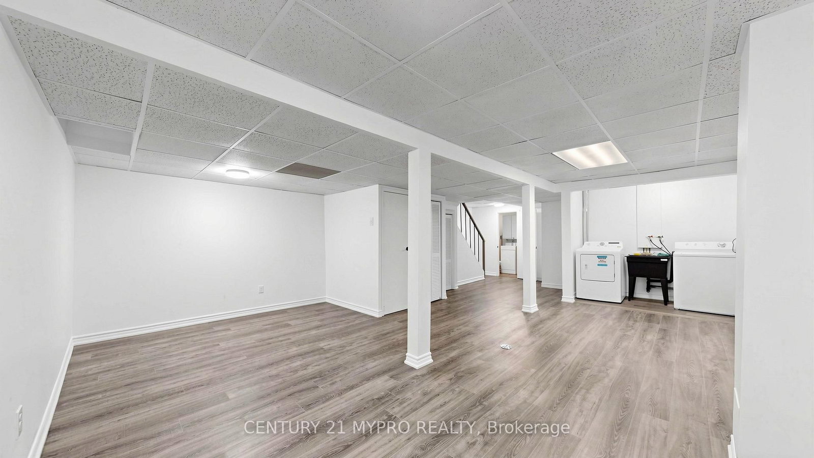 1399 Anton Square - Photo 35