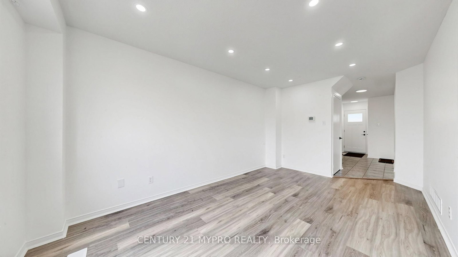 1399 Anton Square - Photo 6