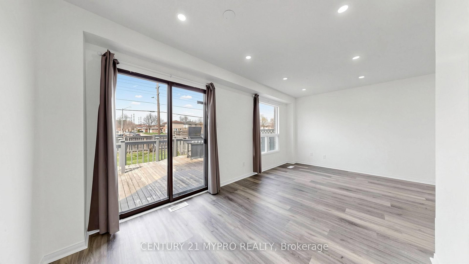 1399 Anton Square - Photo 9