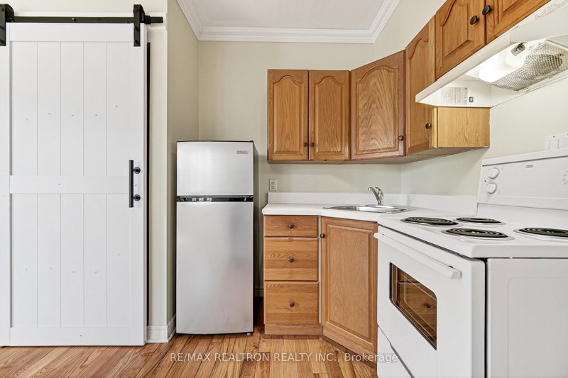 A1 - 454 Donlands Ave, Toronto, M4J 3S5 | Image 2