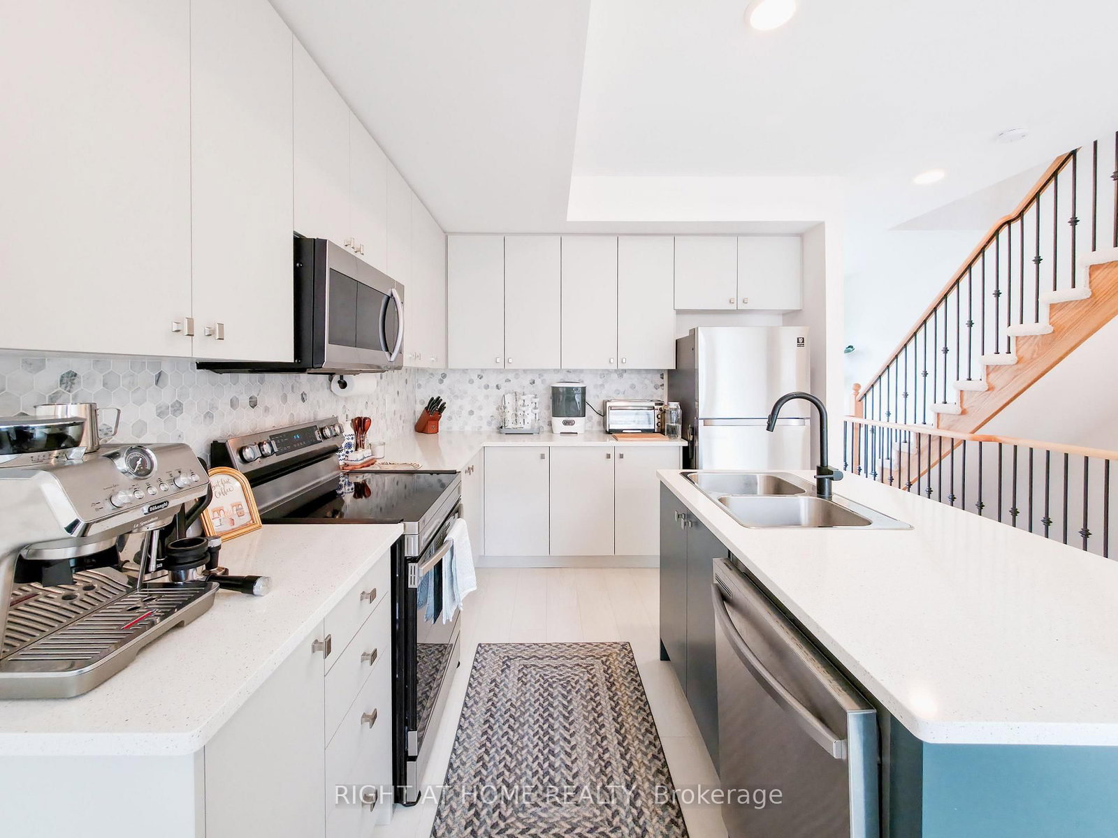 15 Ambereen Place - Photo 13