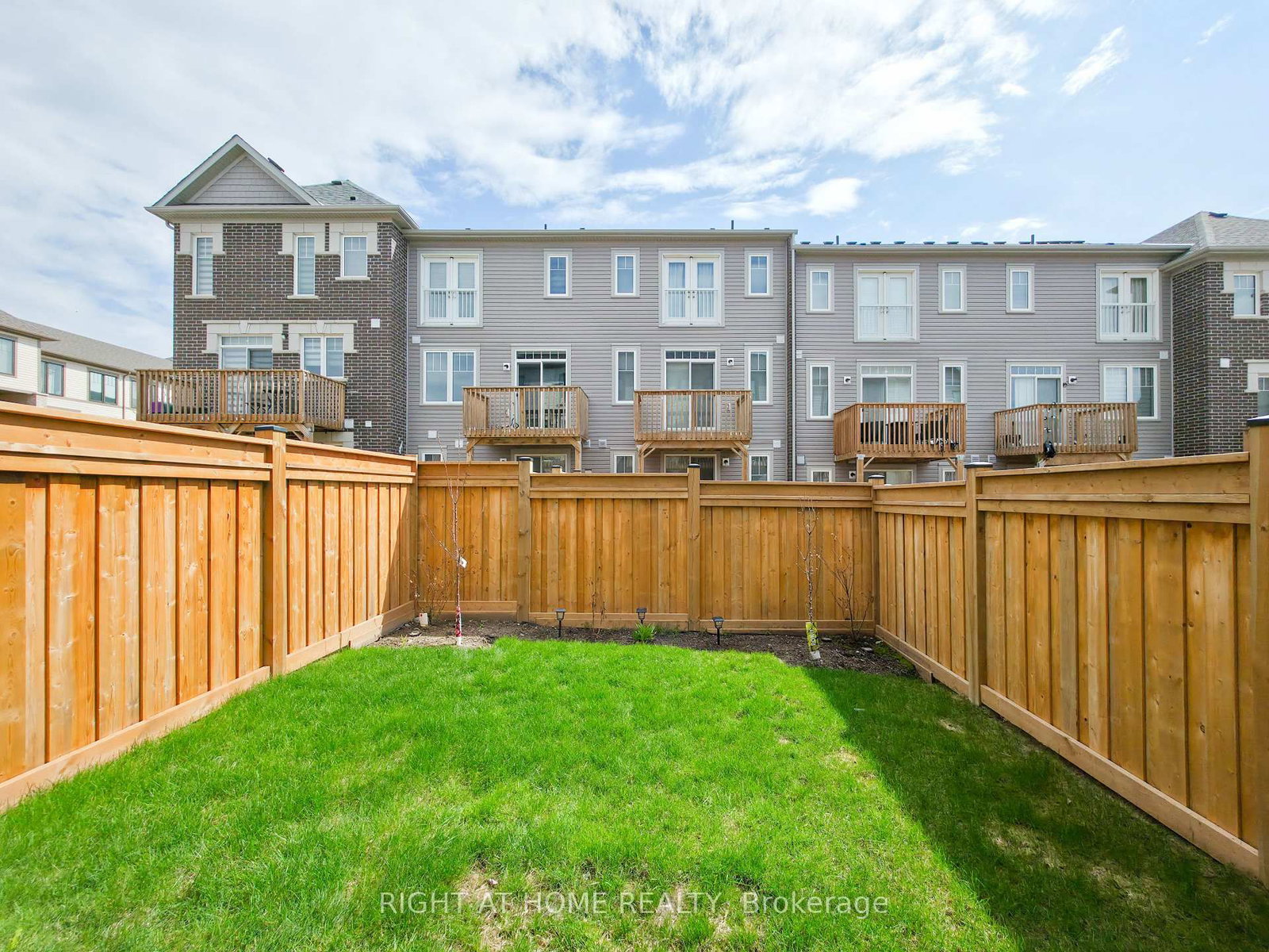 15 Ambereen Place - Photo 34