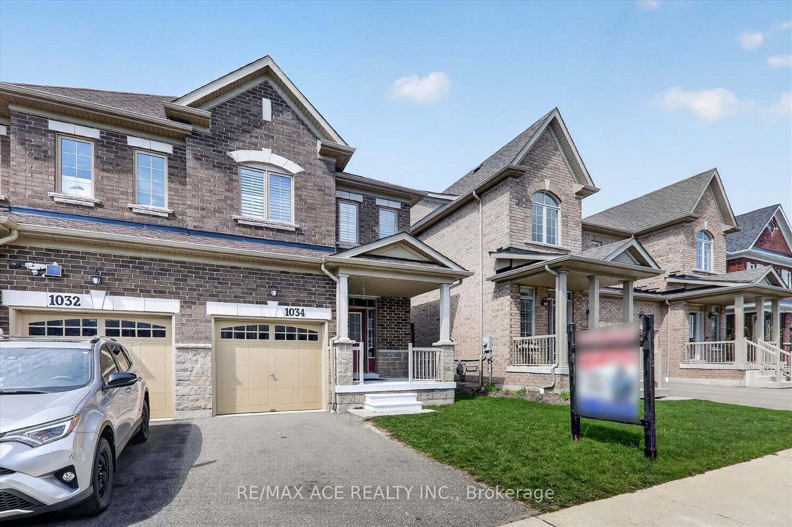 Semi-Detached House for sale at 1034 Byron Street, Whitby, Ontario, L1N 0E5 - Williamsburg - MLS: E13043314