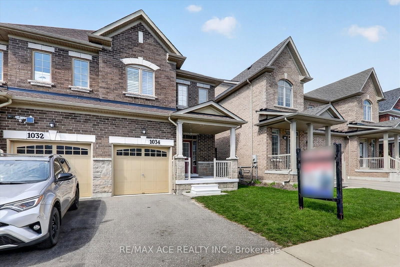 1034 Byron St N, Whitby, L1N 0E5 | Image 3