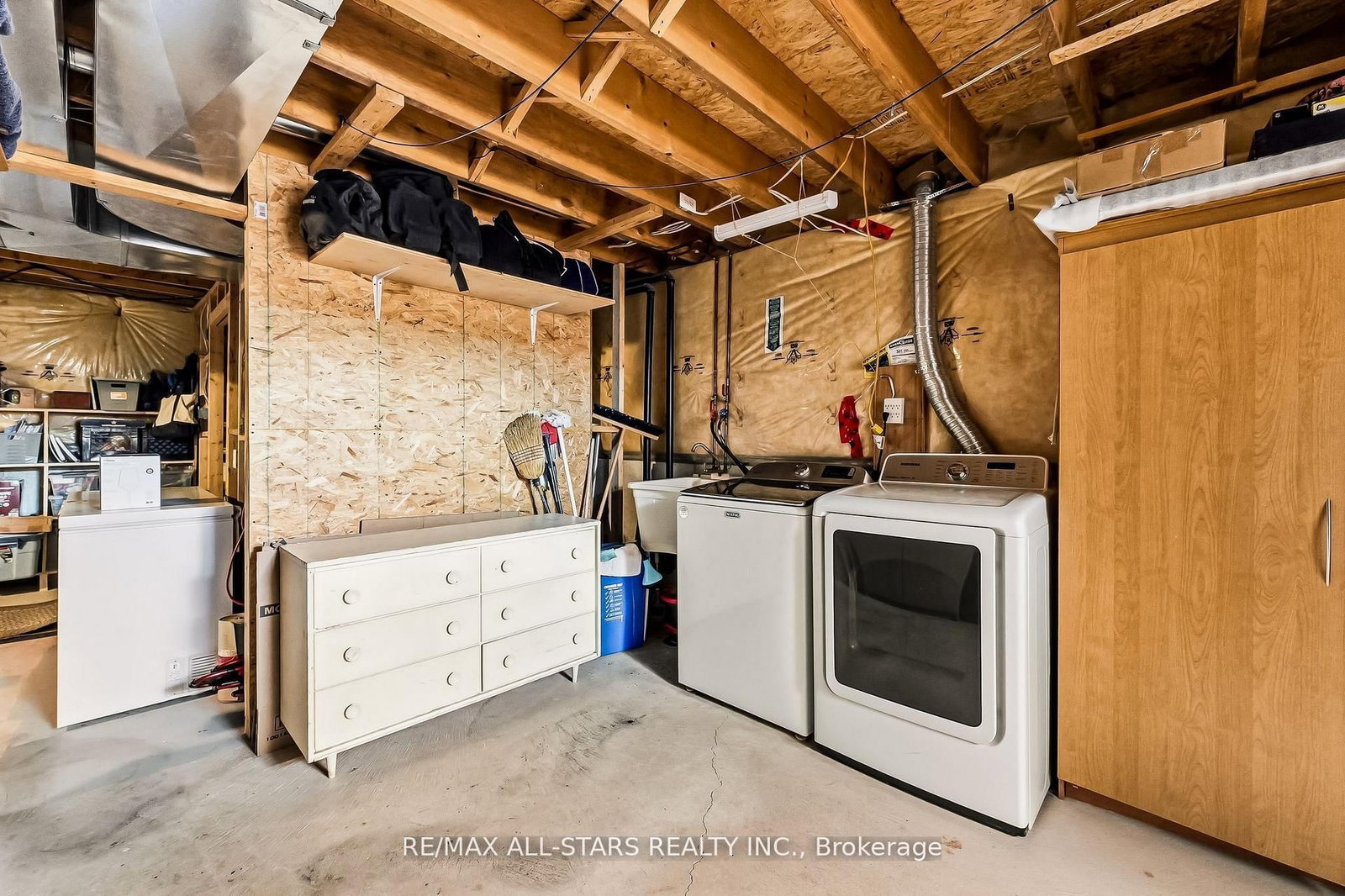 69 Matthewson Place - Photo 40