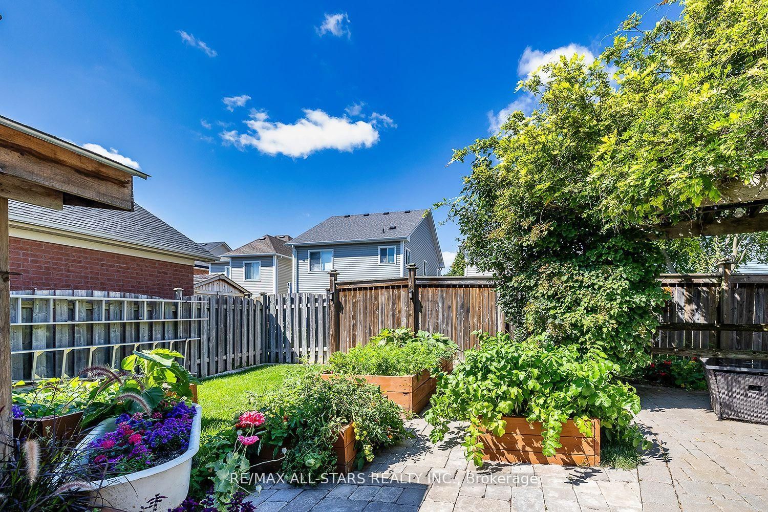 69 Matthewson Place - Photo 6