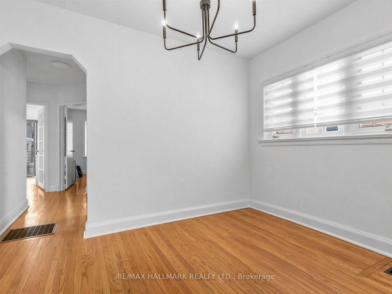 712 Pharmacy Ave, Toronto, M1L 3J2 | Image 3