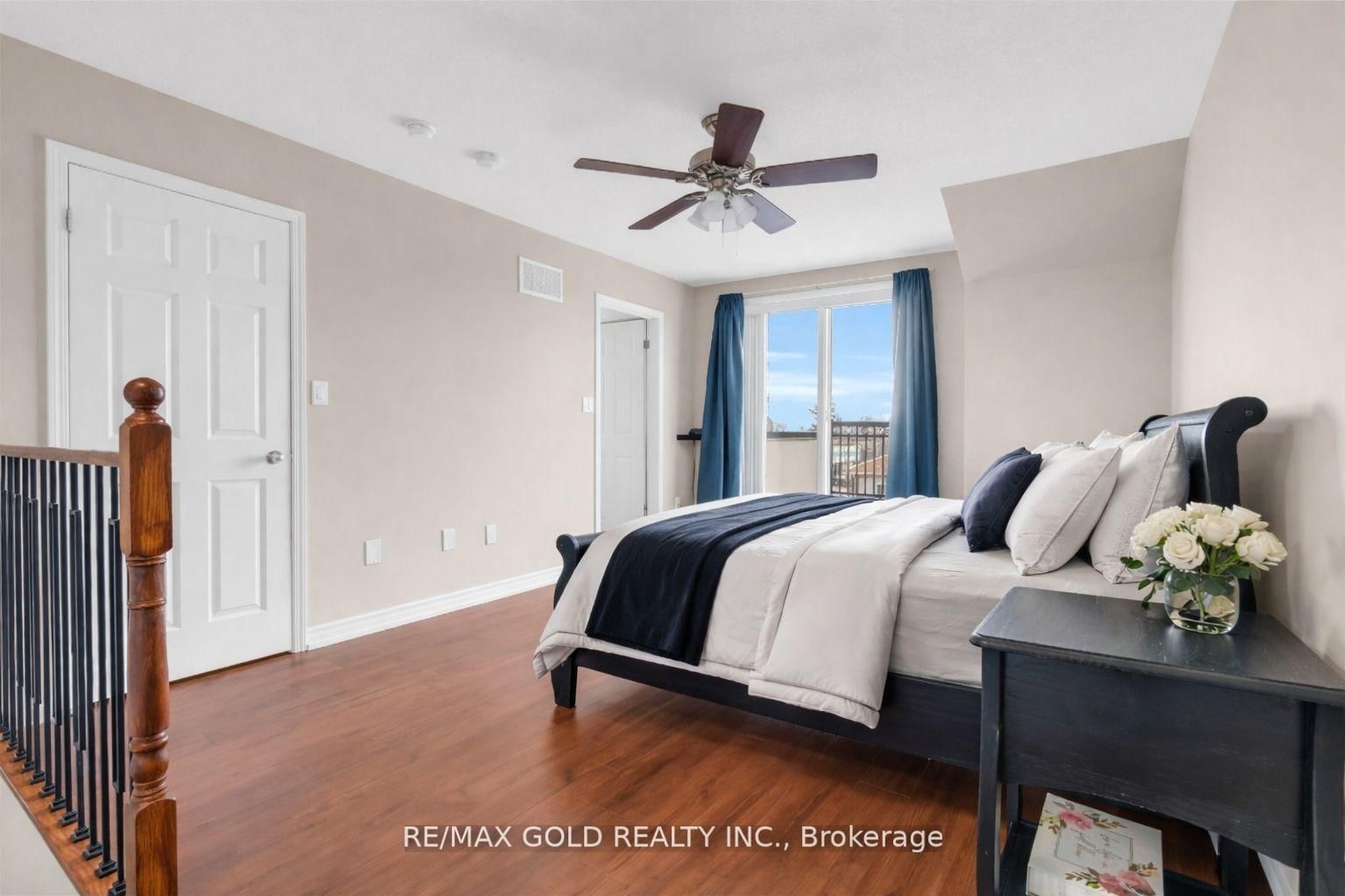 1030 Dunsley Way, Unit 06 - Photo 24