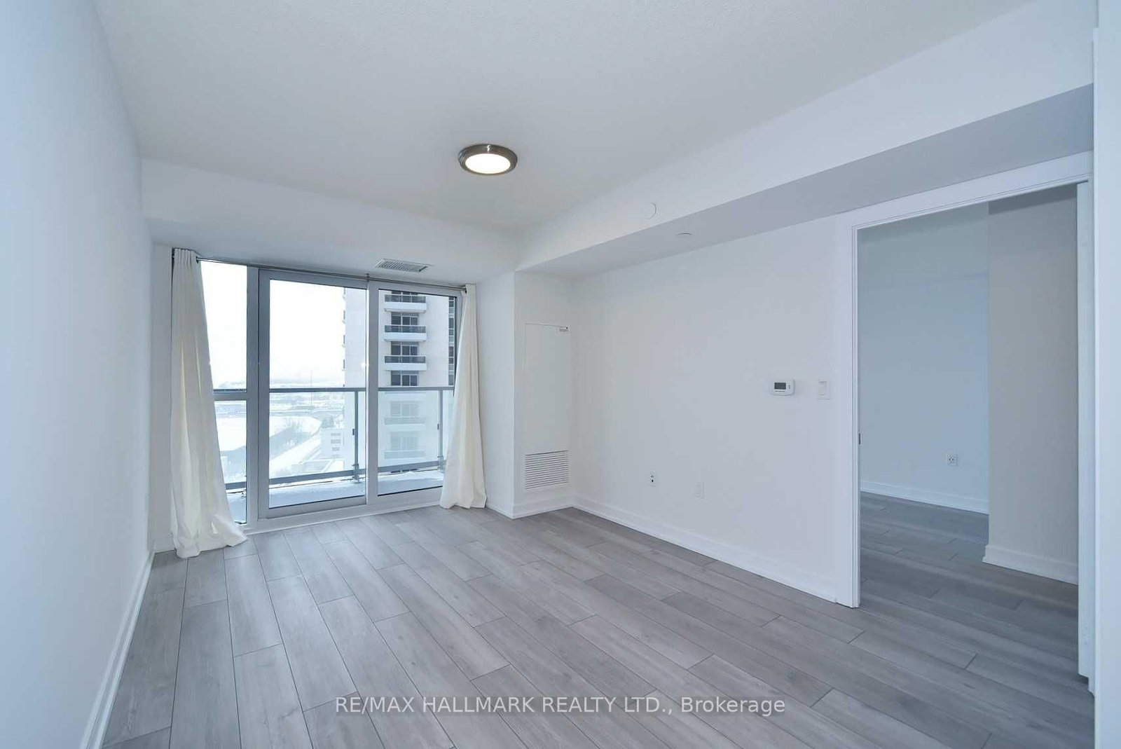 225 Village Green Square, Unit 1308 - Photo 10