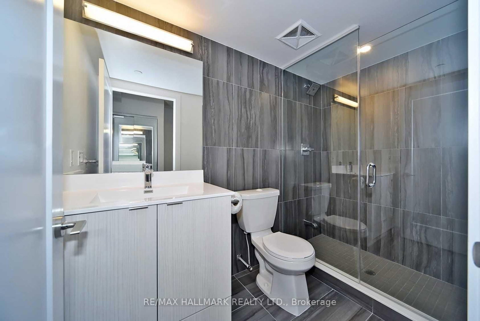 225 Village Green Square, Unit 1308 - Photo 13