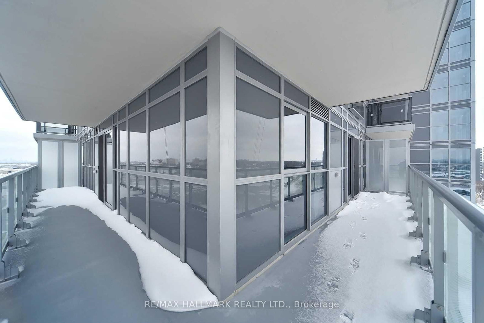 225 Village Green Square, Unit 1308 - Photo 17