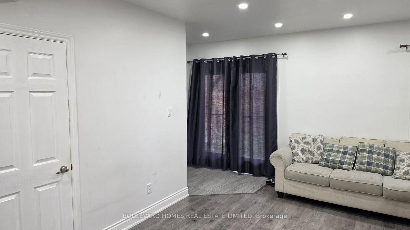 109 Auckland Drive - Photo 8