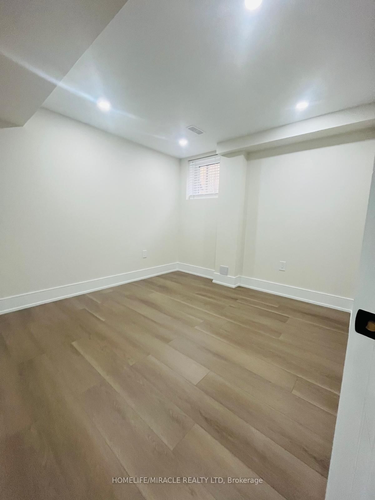 28 Fishlock Street - Photo 4