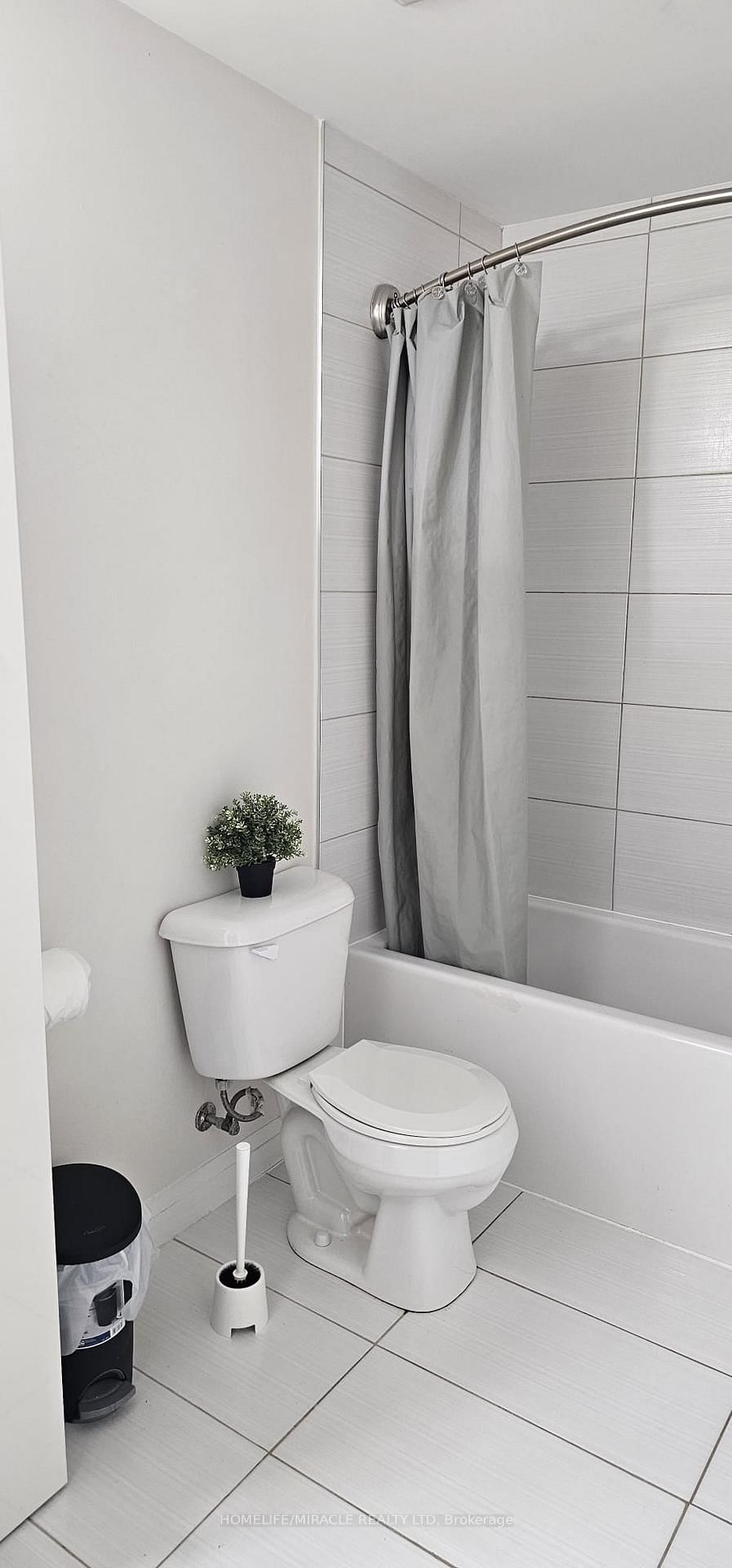 22 East Haven Drive, Unit 119 - Photo 9