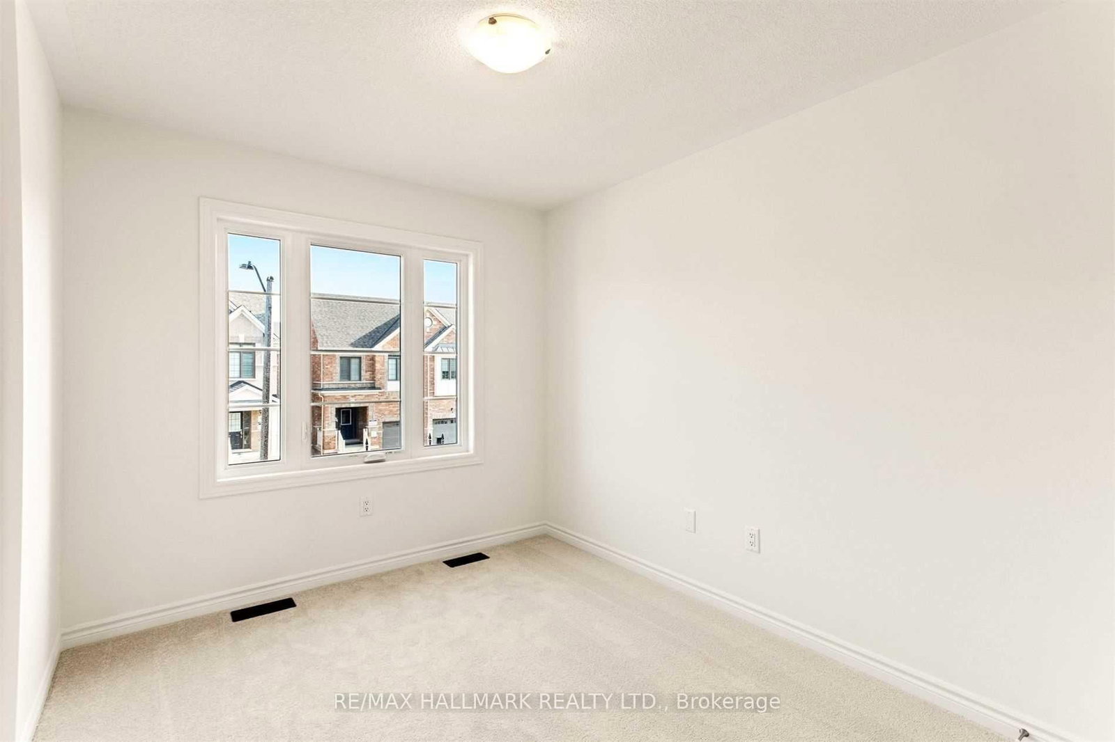 103 Laing Drive - Photo 10